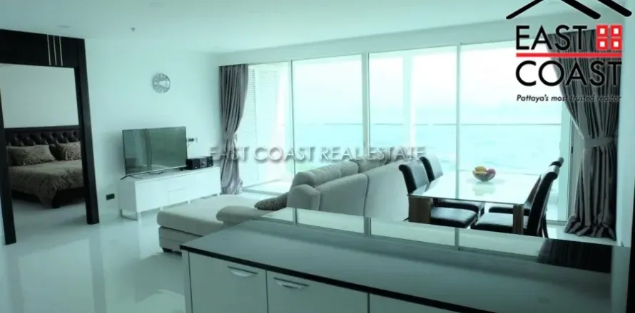 Condominio de 3 dormitorios en Pattaya, Tailandia № 213681