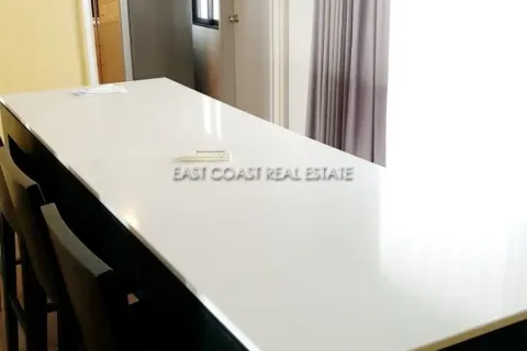 Condominio de 4 dormitorios en Pattaya, Tailandia № 213679 - foto 3