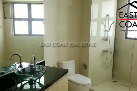 Condominio de 4 dormitorios en Pattaya, Tailandia № 213679 - foto 15