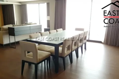 Condominio de 4 dormitorios en Pattaya, Tailandia № 213679 - foto 4