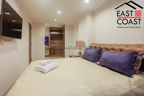 Condominio de 2 dormitorios en Pattaya, Tailandia № 213678 - foto 10