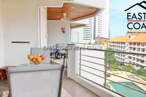 Condominio de 2 dormitorios en Jomtien Beach, Pattaya, Tailandia № 213676 - foto 6