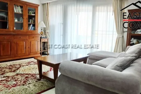 Condominio de 2 dormitorios en Jomtien Beach, Pattaya, Tailandia № 213676 - foto 2
