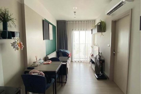 Studio in the Condo in Huai Khwang, Bangkok, Thailand  № 172235 - photo 7