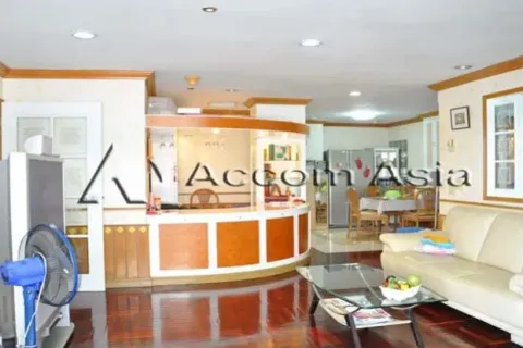 Condo à Watthana, Bangkok, Thaïlande, 2 chambres  № 218011
