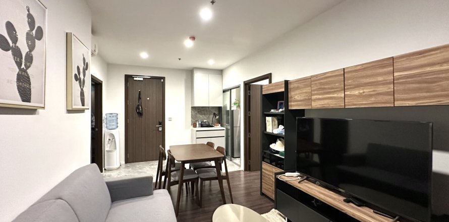 Condo à Phra Khanong, Bangkok, Thaïlande, 2 chambres № 169580