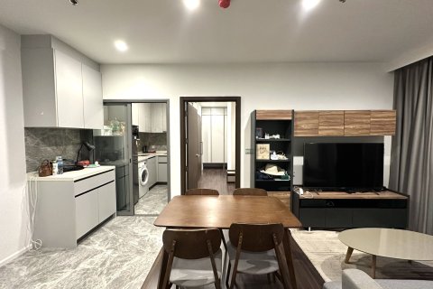 Condo à Phra Khanong, Bangkok, Thaïlande, 2 chambres № 169580 - photo 3