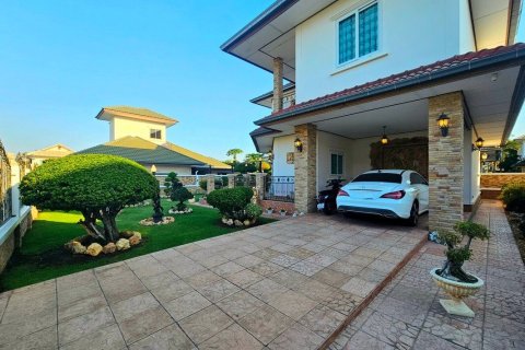 Villa in Cha-am, Thailand 3 bedrooms № 170520 - photo 3