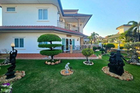 Villa in Cha-am, Thailand 3 bedrooms № 170520 - photo 9