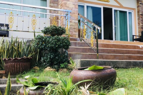 House in Phuket, Thailand 3 bedrooms № 170518 - photo 12