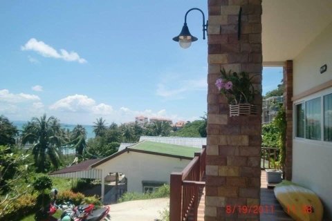 House in Phuket, Thailand 3 bedrooms № 170518 - photo 9