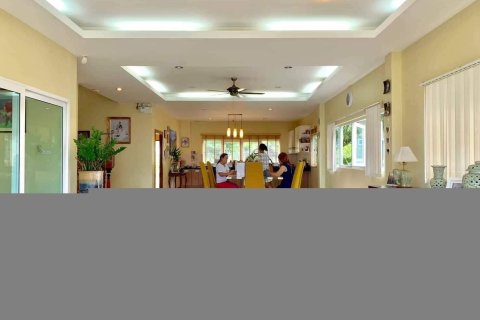 House in Phuket, Thailand 3 bedrooms № 170518 - photo 10
