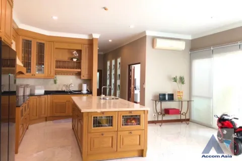 Haus in Bang Na, Bangkok, Thailand 6 Schlafzimmer № 214875 - Foto 13