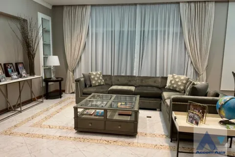 Haus in Bang Na, Bangkok, Thailand 6 Schlafzimmer № 214875 - Foto 5