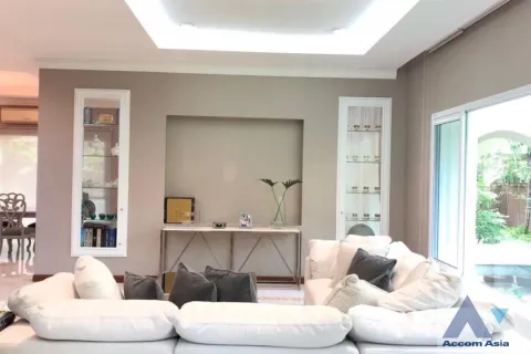 Haus in Bang Na, Bangkok, Thailand 6 Schlafzimmer № 214875 - Foto 7