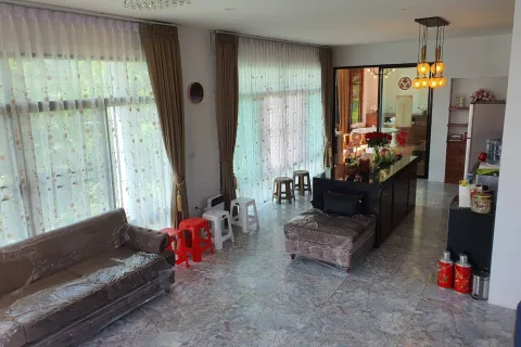 Дом в Чиангмае, Таиланд с 4 спальнями № 174004 - фото 22