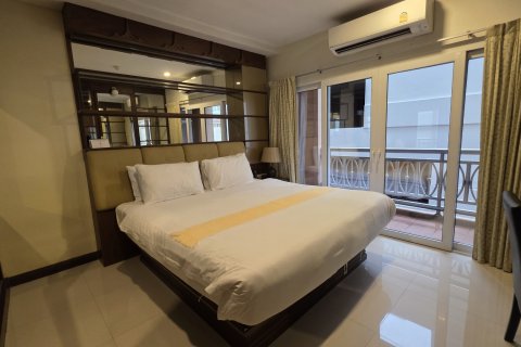 Студия в кондо в Паттайе, Таиланд № 145238 - фото 7