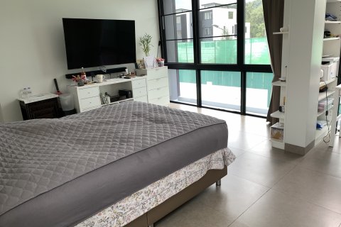 Villa in Phuket, Thailand 6 bedrooms № 145241 - photo 5