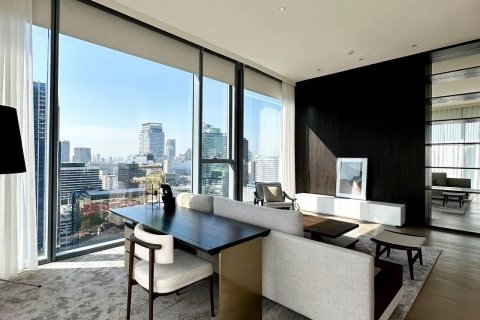 Condo in Bangkok, Thailand, 2 bedrooms  № 181146 - photo 2