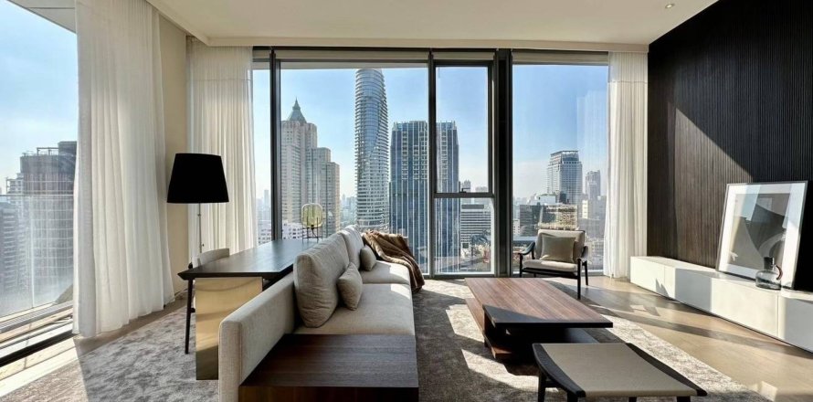 Condo in Bangkok, Thailand, 2 bedrooms  № 181146