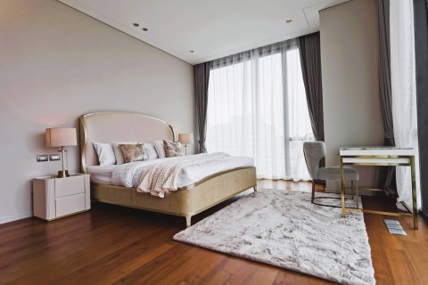 Condo in Bangkok, Thailand, 5 bedrooms  № 181147 - photo 21