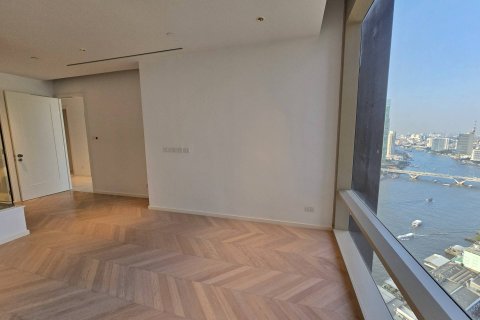 Condo in Bangkok, Thailand, 2 bedrooms  № 181148 - photo 26