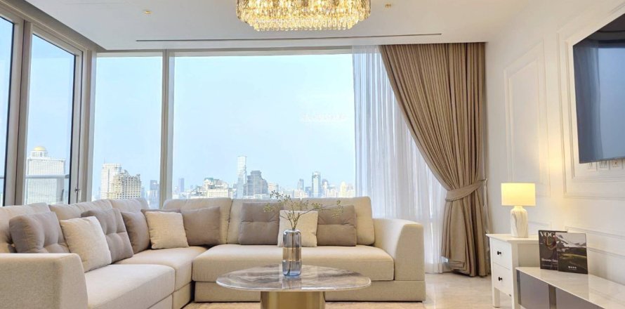 Condo in Bangkok, Thailand, 2 bedrooms  № 181148
