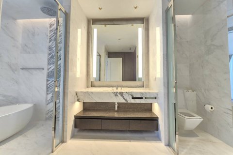 Condo in Bangkok, Thailand, 2 bedrooms  № 181148 - photo 21