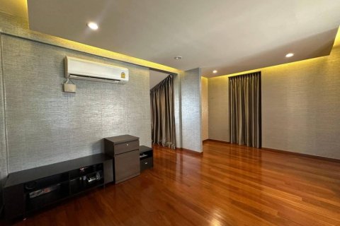 Townhouse à Bangkok, Thaïlande 3 chambres № 114708 - photo 8
