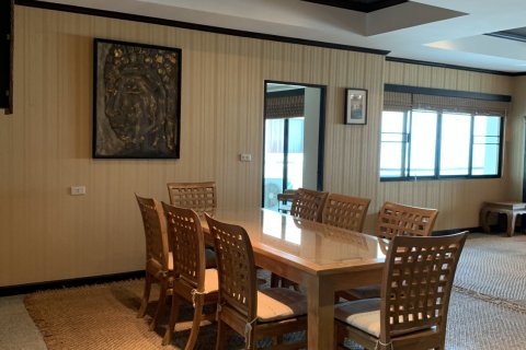 Condo à Pattaya, Thaïlande, 3 chambres № 156507 - photo 18