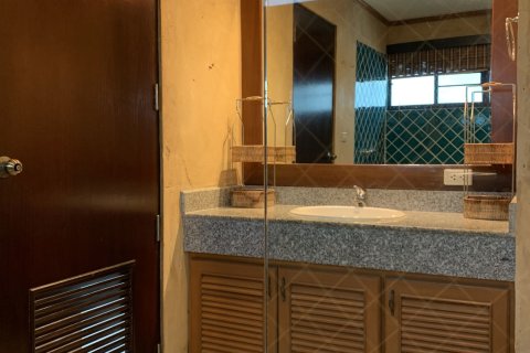 Condo à Pattaya, Thaïlande, 3 chambres № 156507 - photo 27
