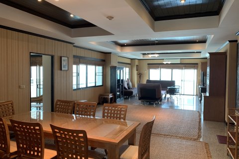 Condo à Pattaya, Thaïlande, 3 chambres № 156507 - photo 7