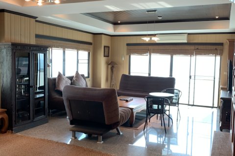 Condo à Pattaya, Thaïlande, 3 chambres № 156507 - photo 17