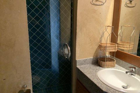 Condo à Pattaya, Thaïlande, 3 chambres № 156507 - photo 25