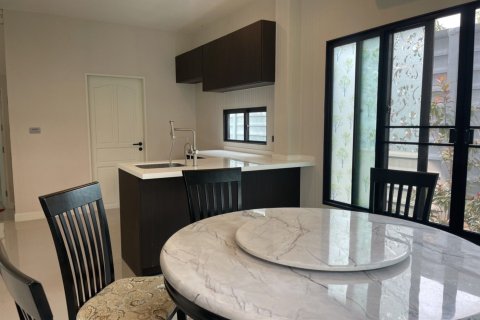 House in San Sai, Thailand 3 bedrooms № 156506 - photo 10