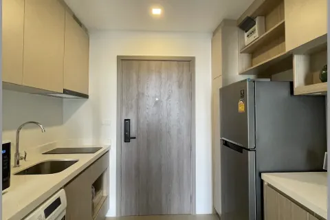 Studio in the Condo in Watthana, Bangkok, Thailand  № 156504 - photo 7