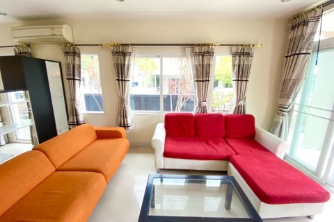 House in Pattaya, Thailand 3 bedrooms № 156502 - photo 17