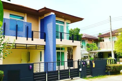 House in Pattaya, Thailand 3 bedrooms № 156502 - photo 5