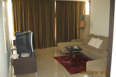 Condo à Bangkok, Thaïlande, 2 chambres № 143554 - photo 1