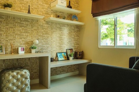 House in Bang Lamung, Thailand 4 bedrooms № 205373 - photo 22