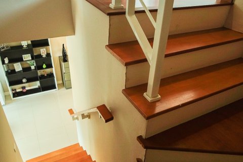 House in Bang Lamung, Thailand 4 bedrooms № 205373 - photo 5
