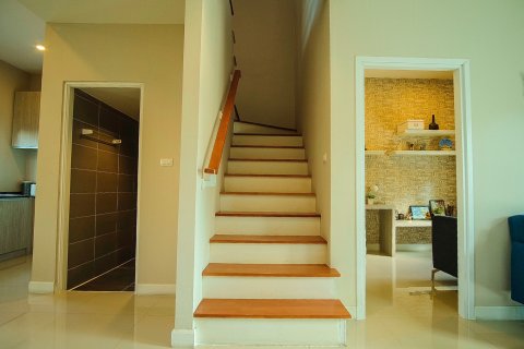 House in Bang Lamung, Thailand 4 bedrooms № 205373 - photo 20