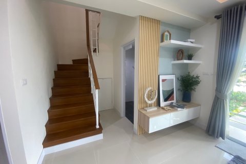 House in Pattaya, Thailand 4 bedrooms № 205374 - photo 9