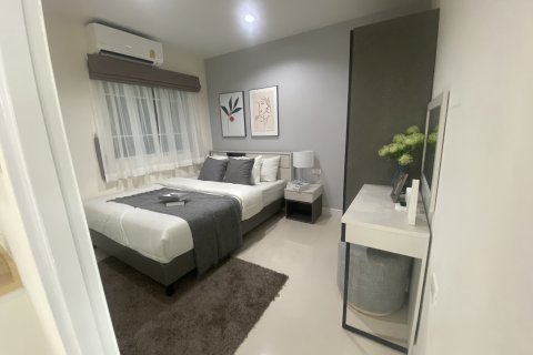 House in Pattaya, Thailand 4 bedrooms № 205374 - photo 11