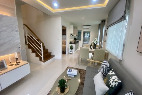 บ้านในพัทยา, ประเทศไทย 4 ห้องนอน № 205375 - รูปถ่าย 17