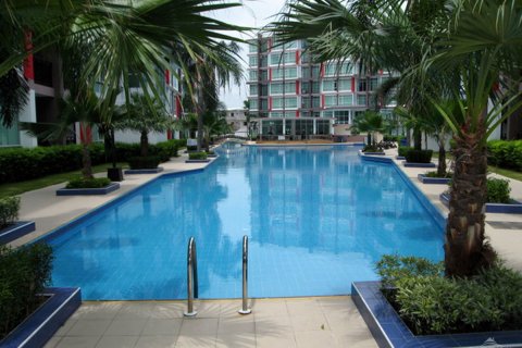 Condo in Pattaya, Thailand, 1 bedroom  № 204484
