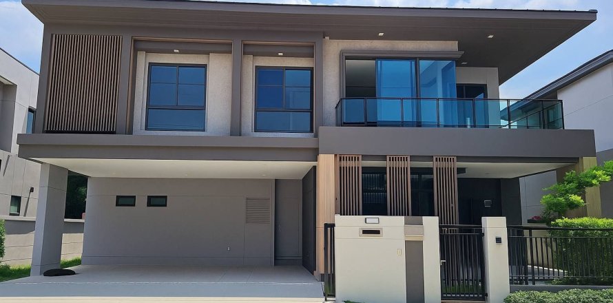 Дом в Банг Каео, Таиланд с 4 спальнями  № 150052