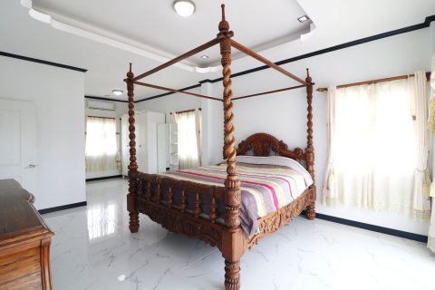 Дом в Удонтхани, Таиланд с 5 спальнями  № 150055 - фото 30