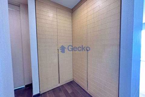 Condo in Pattaya, Thailand, 3 bedrooms  № 196683 - photo 22