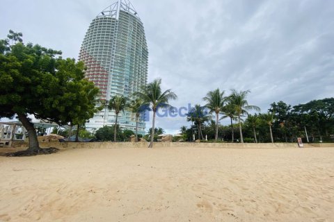 Condo in Pattaya, Thailand, 3 bedrooms  № 196683 - photo 12